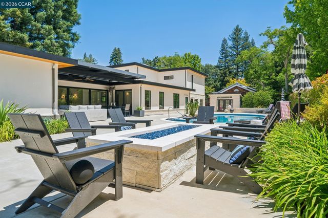 3646 Happy Valley Rd, Lafayette, CA 94549