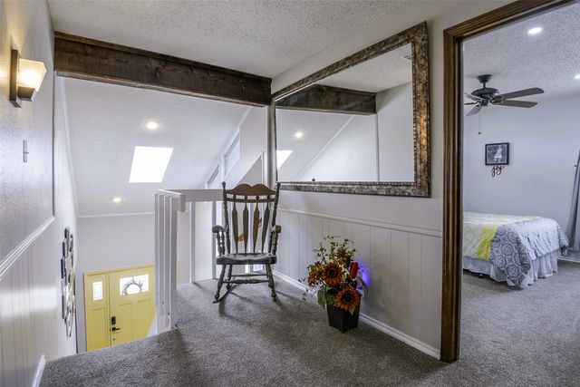 2205 Prestonwood Drive, Arlington, TX 76012