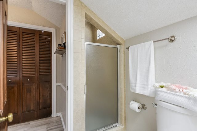 2205 Prestonwood Drive, Arlington, TX 76012