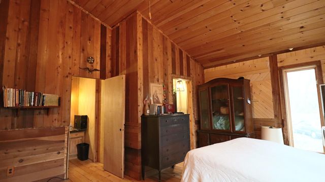 101 Briese Lane, Michigan City, IN 46360