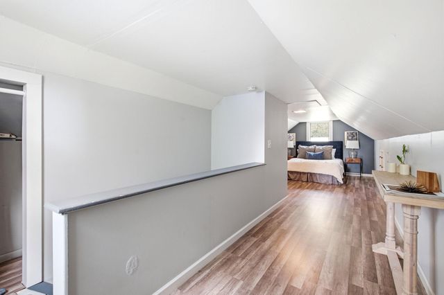 128 18th Avenue N, Hopkins, MN 55343