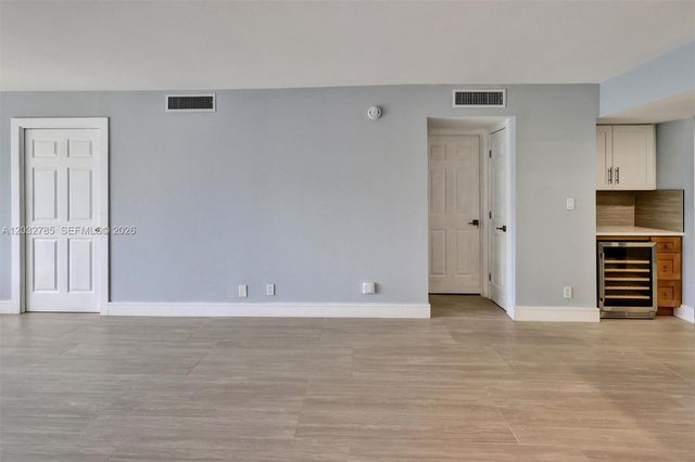 2940 N Course Drive 311, Pompano Beach, FL 33069