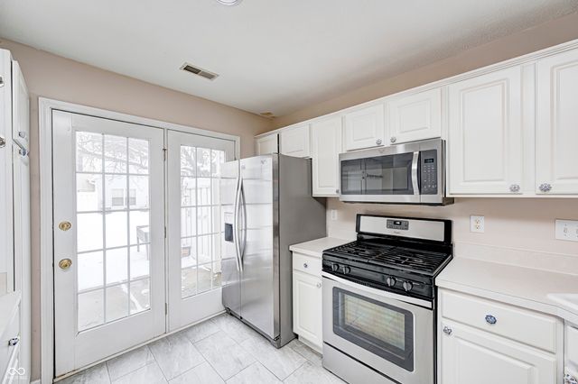 12673 Ladson Street, Fishers, IN 46038