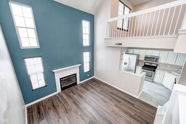 12673 Ladson Street, Fishers, IN 46038