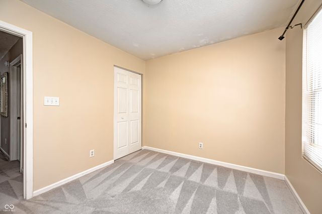 12673 Ladson Street, Fishers, IN 46038