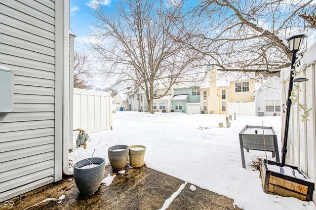 12673 Ladson Street, Fishers, IN 46038