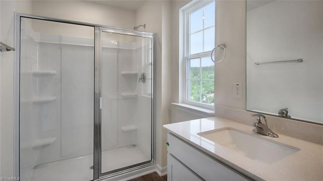 1545 Hamilton Hills Drive, Greensboro, NC 27406