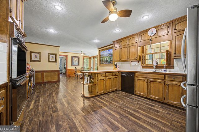 2622 Travois Way SW, Lilburn, GA 30047