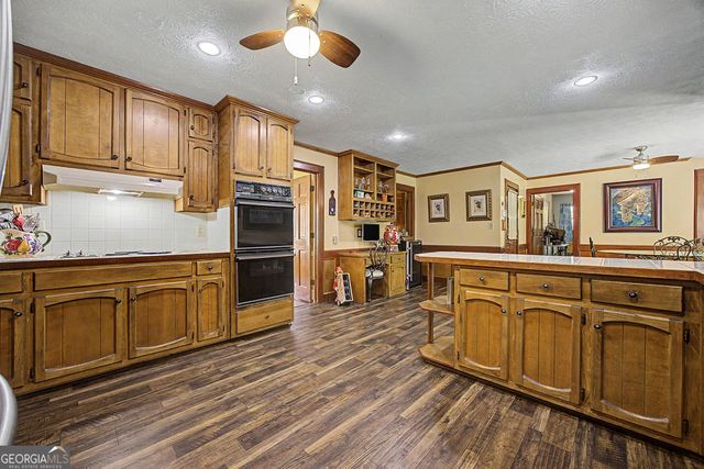 2622 Travois Way SW, Lilburn, GA 30047