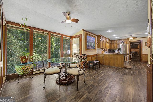 2622 Travois Way SW, Lilburn, GA 30047