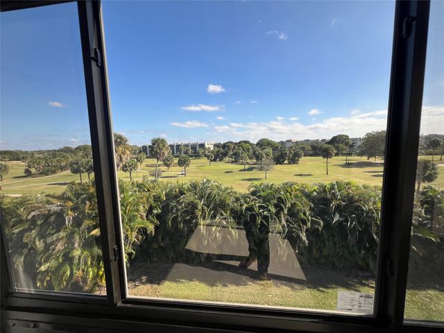 9300 SW 8th Street 422, Boca Raton, FL 33428