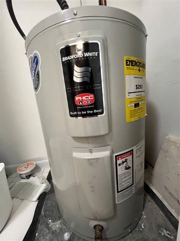 9300 SW 8th Street 422, Boca Raton, FL 33428