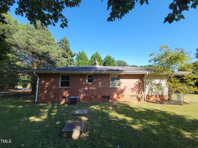 7000 Holly Springs Road, Raleigh, NC 27606