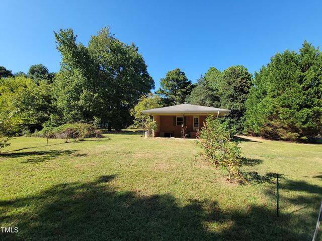 7000 Holly Springs Road, Raleigh, NC 27606