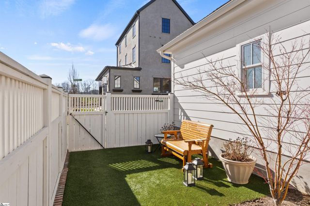 107 Denton Drive, Greenville, SC 29615