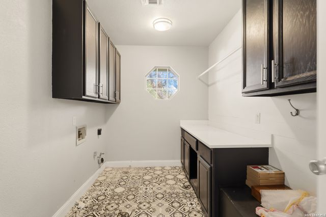 24 INWOOD MNR, San Antonio, TX 78248