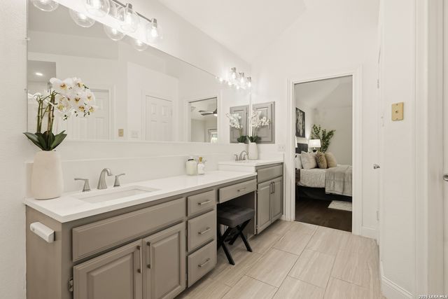 24 INWOOD MNR, San Antonio, TX 78248