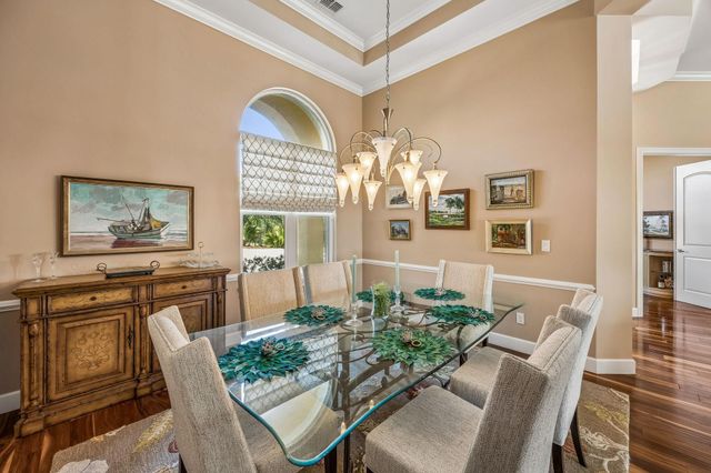409 Lookout Point Dr, St Augustine, FL 32080