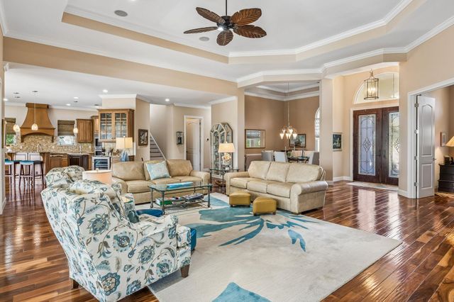 409 Lookout Point Dr, St Augustine, FL 32080