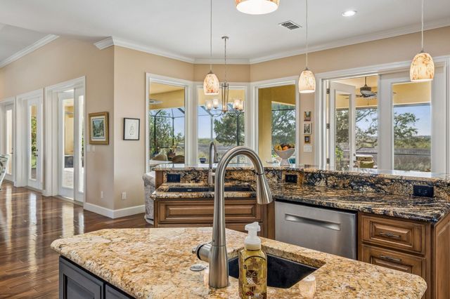 409 Lookout Point Dr, St Augustine, FL 32080