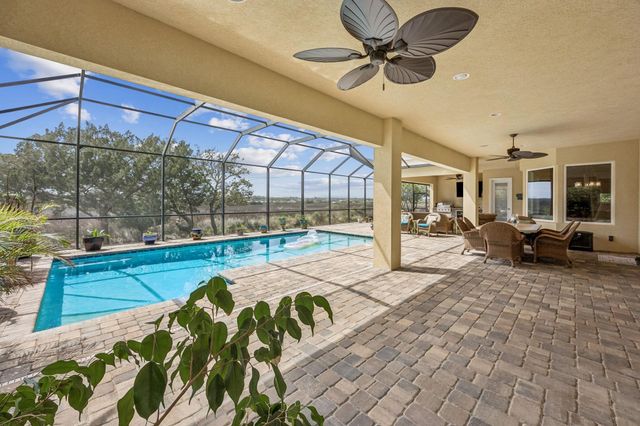 409 Lookout Point Dr, St Augustine, FL 32080