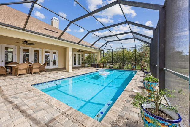 409 Lookout Point Dr, St Augustine, FL 32080