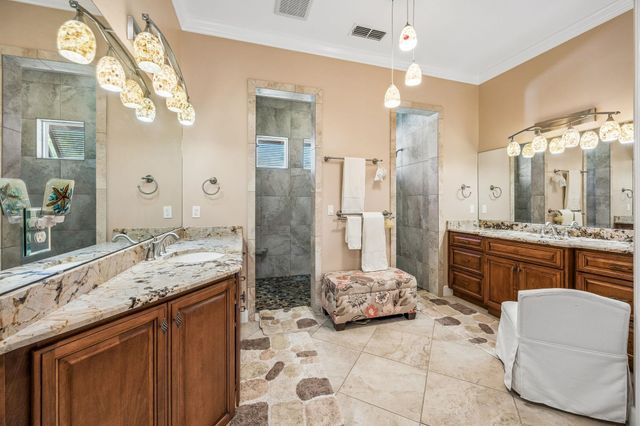 409 Lookout Point Dr, St Augustine, FL 32080