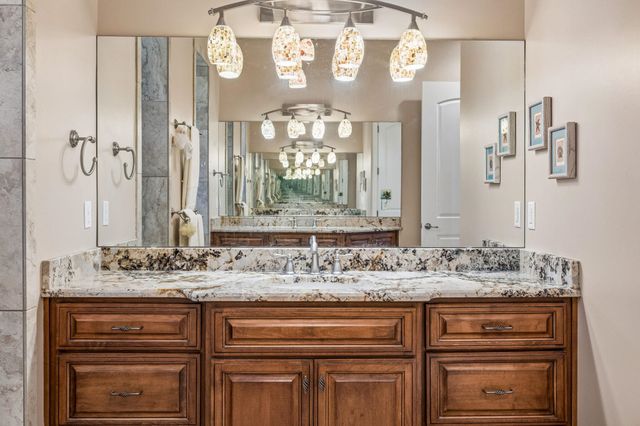 409 Lookout Point Dr, St Augustine, FL 32080