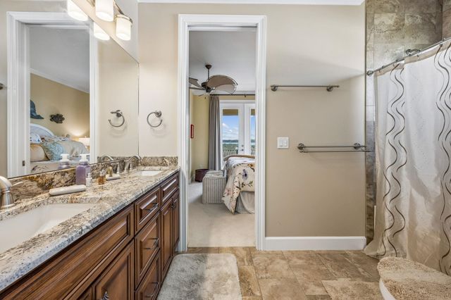 409 Lookout Point Dr, St Augustine, FL 32080