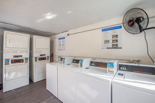 1345 W 28th St 5, Hialeah, FL 33010