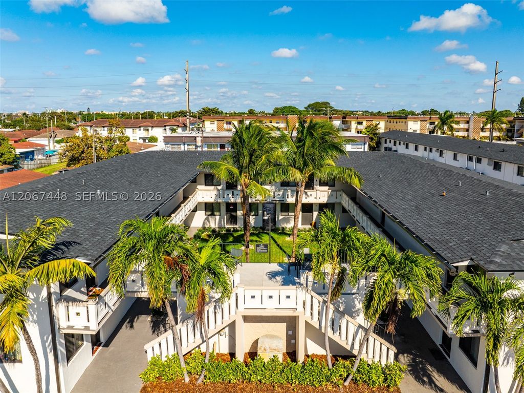 1345 W 28th St 5, Hialeah, FL 33010