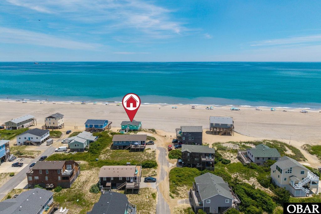 Image 3 of property listing at 218 E Altoona Street, Nags Head, NC 27959