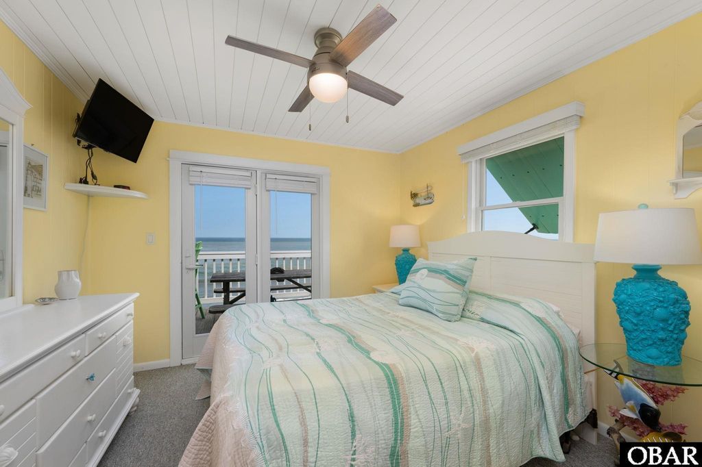 Image 23 of property listing at 218 E Altoona Street, Nags Head, NC 27959