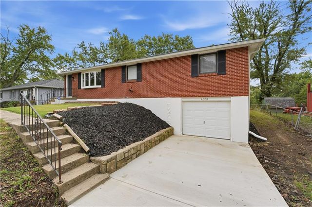 4005 NW 52nd Street, Riverside, MO 64150