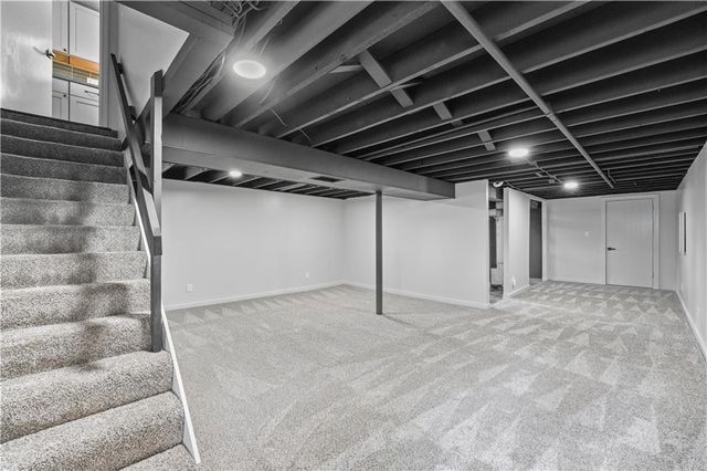 4005 NW 52nd Street, Riverside, MO 64150