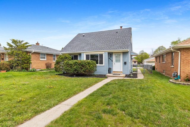 4218 N 71st STREET, Milwaukee, WI 53216