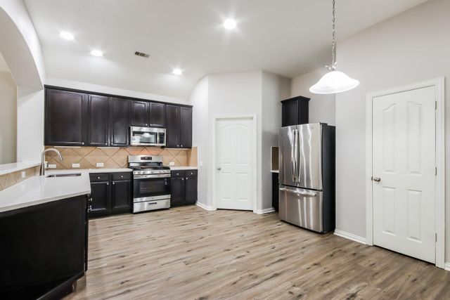 24010 Clipper Hill Lane, Spring, TX 77373