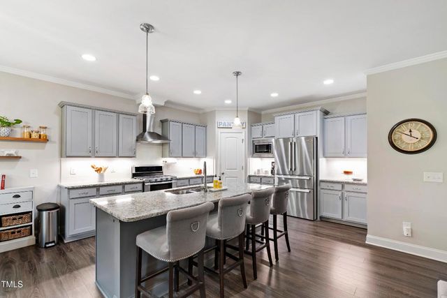 6 Fieldsview Drive, Garner, NC 27529