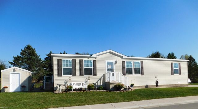 57574 Sawyer Court, Lenox, MI 48048