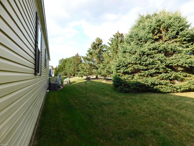 57574 Sawyer Court, Lenox, MI 48048