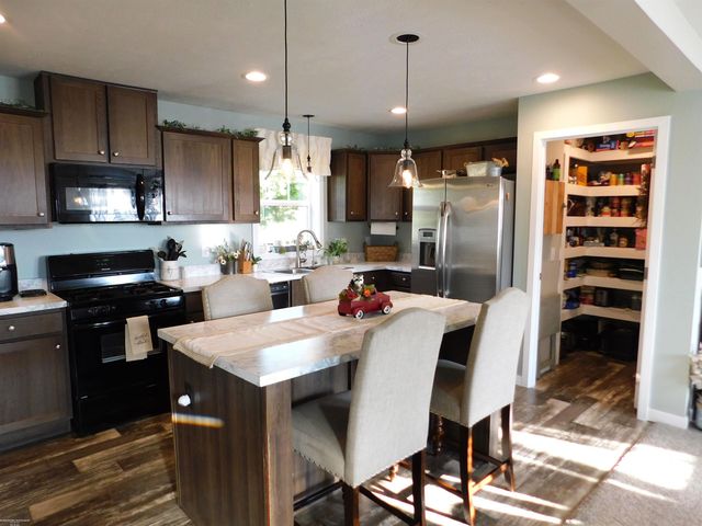 57574 Sawyer Court, Lenox, MI 48048