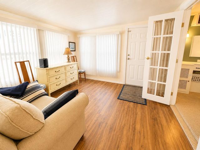 6921 MARLIN LANE, Bradenton, FL 34207