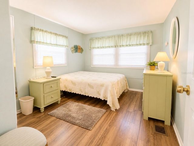 6921 MARLIN LANE, Bradenton, FL 34207