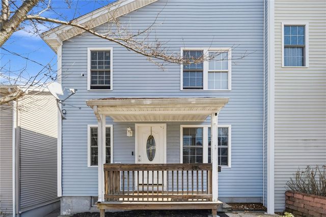 135 Seamans Street 1, Providence, RI 02908