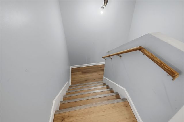 135 Seamans Street 1, Providence, RI 02908