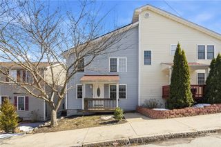 135 Seamans Street 1, Providence, RI 02908
