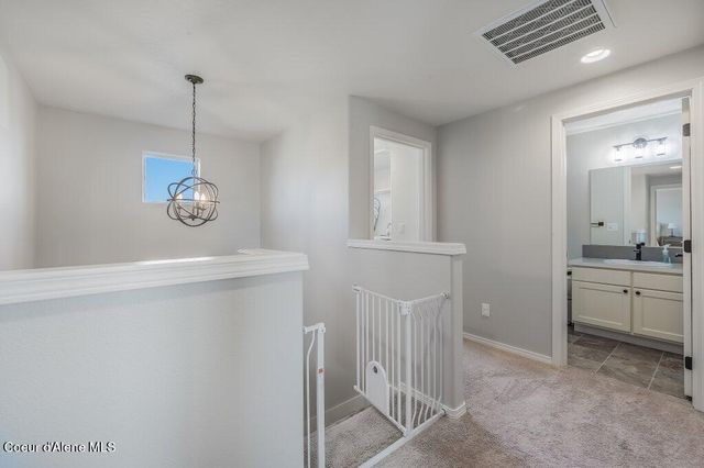 6062 W Lofty Ridge St, Rathdrum, ID 83858