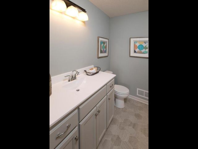 Lot 5 Central Drive NE, Cambridge, MN 55008