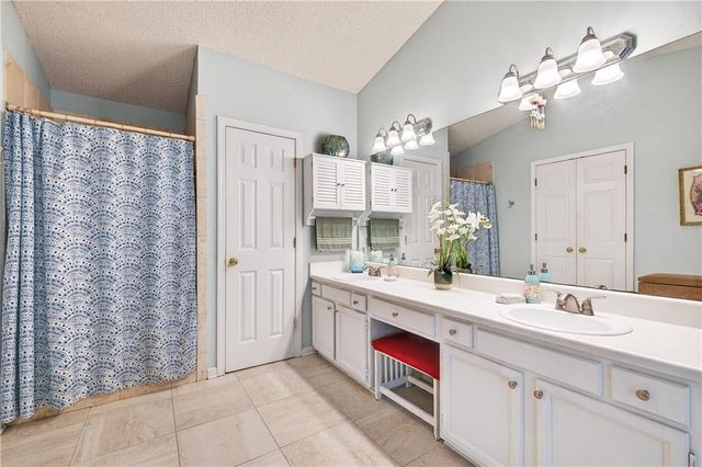 914 Wenham Lane, Lawrenceville, GA 30044