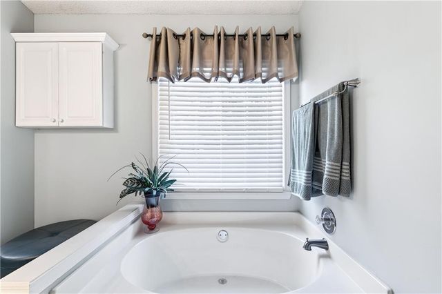 914 Wenham Lane, Lawrenceville, GA 30044